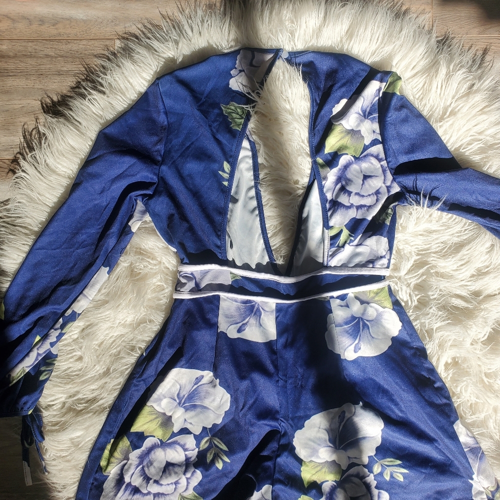 Romper - Picture 2 of 3